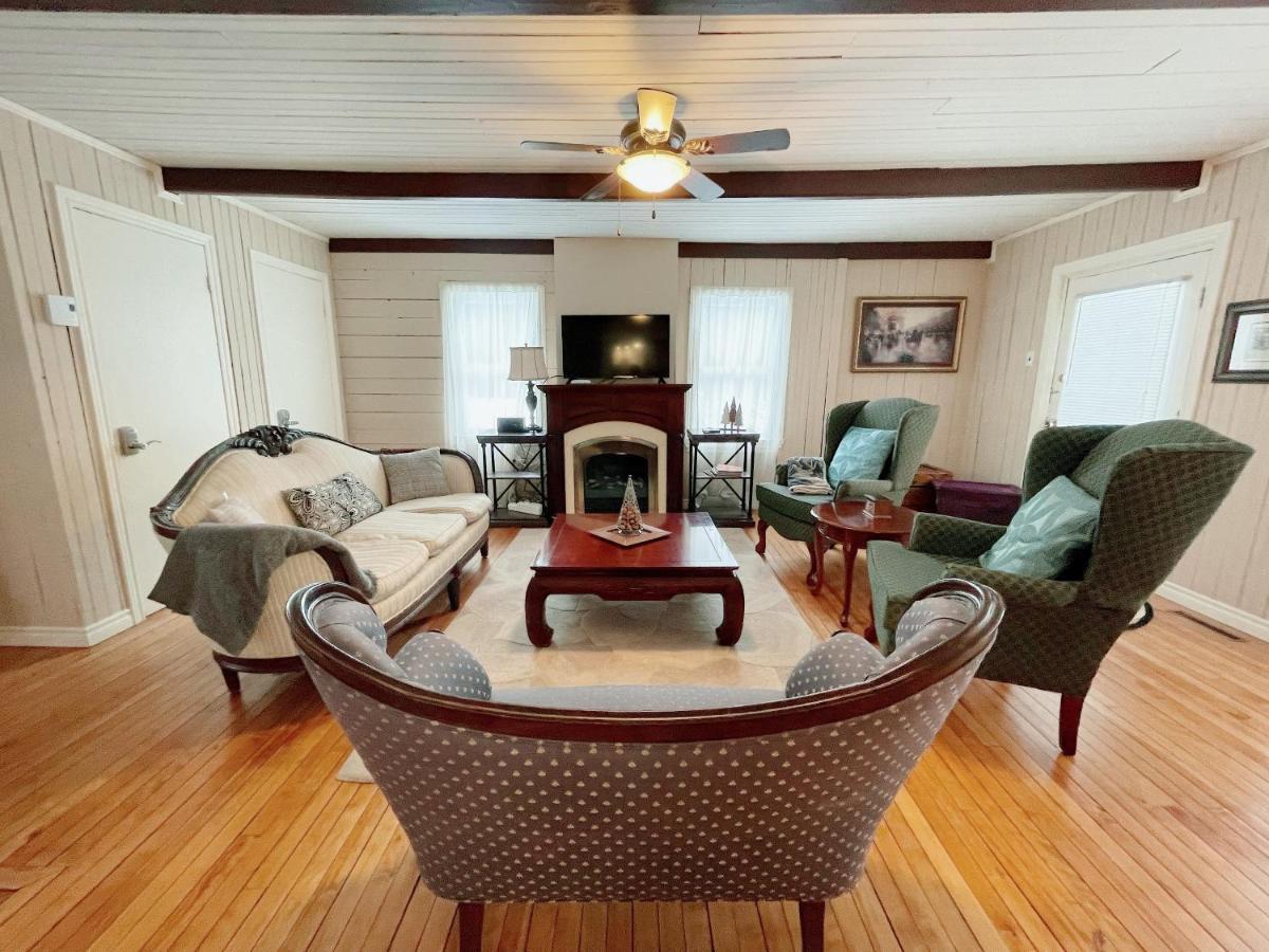 Chalet Centenaire Mauricie Villa Saint Roch de Mekinac Bagian luar foto
